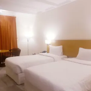 4* Hotel Sands